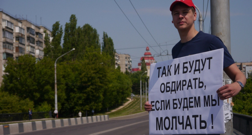 Депутат-коммунист Александр Ушаков попал под суд благодаря члену избирательной комиссии Липецка