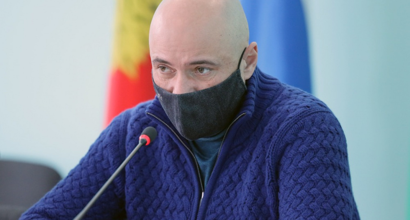 Губернатор Игорь Артамонов не смог догнать мэра Липецка в рейтинге популярности