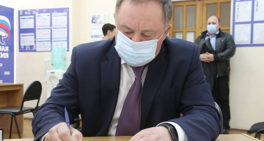 Спикер липецкого облсовета Павел Путилин увеличил за год свои доходы на 1,7 млн рублей
