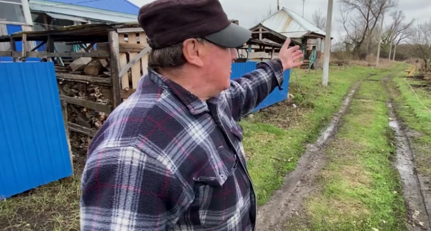 В век инноваций и нанотехнологий жители липецкого села мечтают о дорогах и газе
