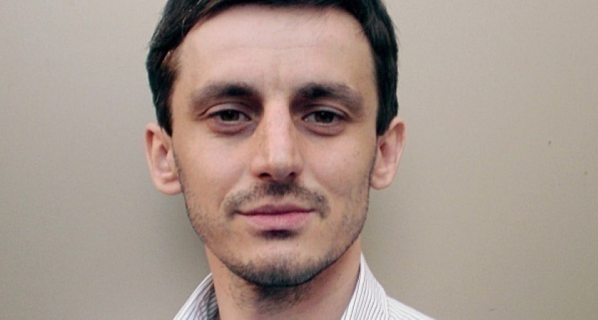 Депутат липецкого облсовета Олег Хомутинников покинул страну из соображений безопасности