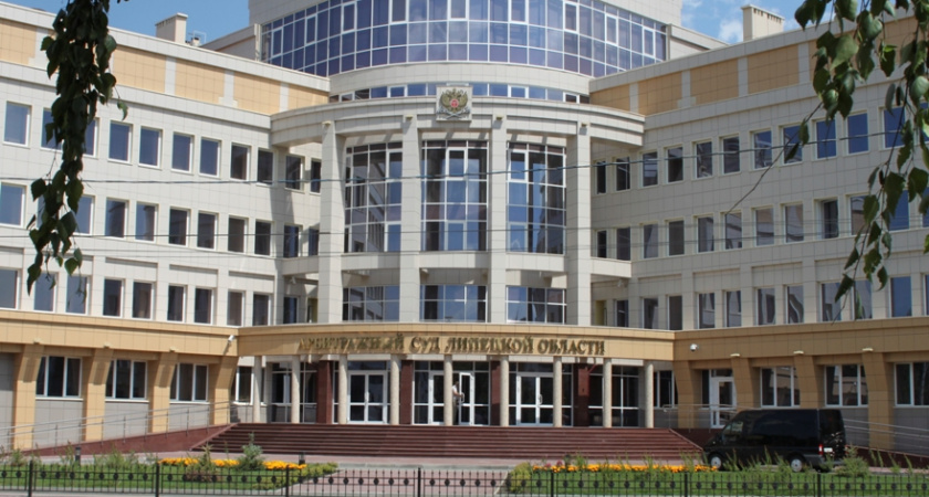 Компания липецкого экс-депутата Михаила Захарова получила «отсрочку» от ликвидации до конца года