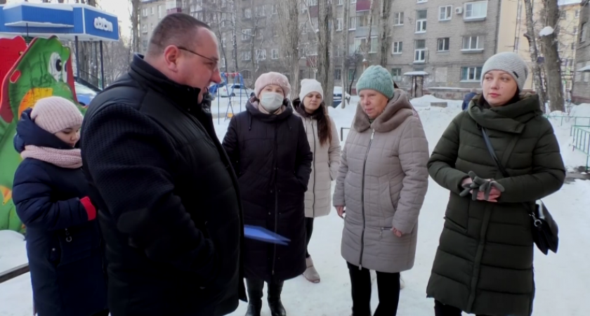 Жители многоквартирного дома на окраине Липецка утопают в нечистотах