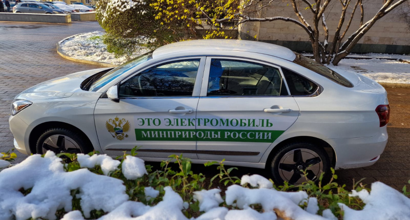 Минприроды изъявило желание пересадить своих сотрудников с изношенных авто на липецкие электрокары