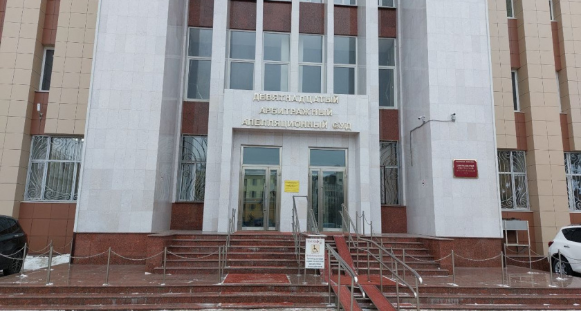 Суд не удовлетворил жалобу СХП «Мокрое» по делу о захвате полей липецкого фермера