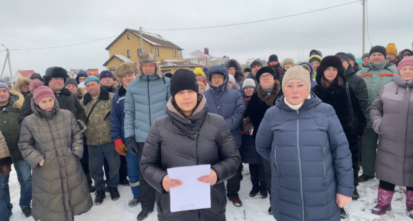 Жители коттеджного посёлка под Липецком оказались под водой