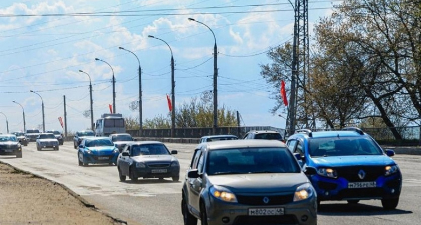 В Липецке 11 марта из-за ремонта перекроют две полосы Сокольского моста