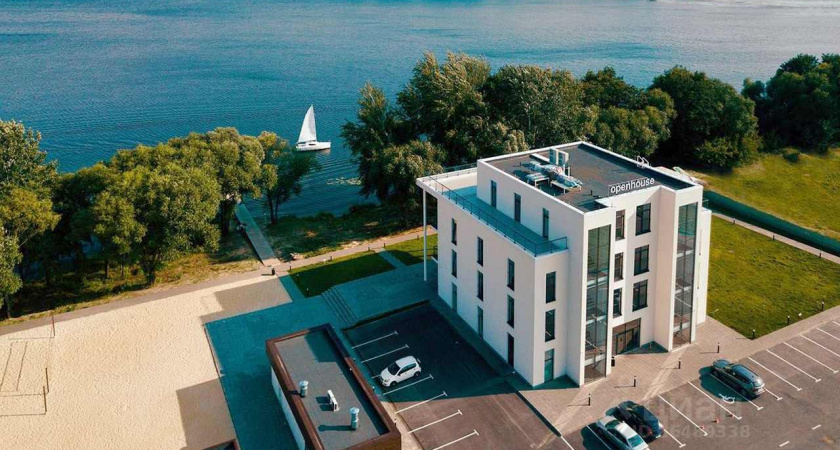 В Липецке продают комплекс с яхт-клубом за 170 млн рублей