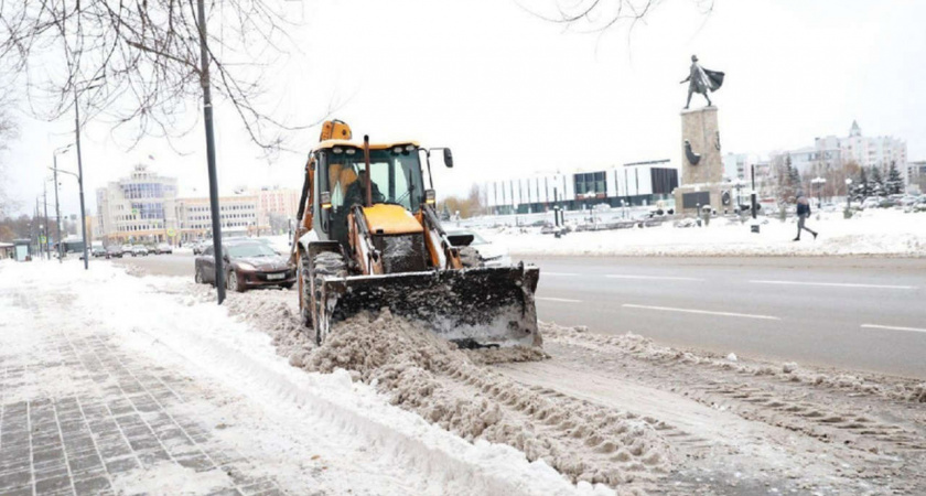 В Липецке за прошедшую ночь с городских дорог вывезено 1560 кубометров снега