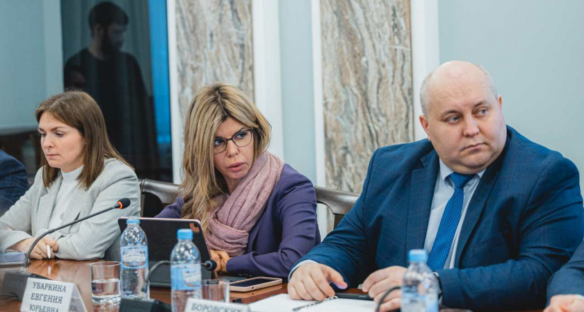 В Липецке ежедневно проводят мониторинг состояния городских дорог