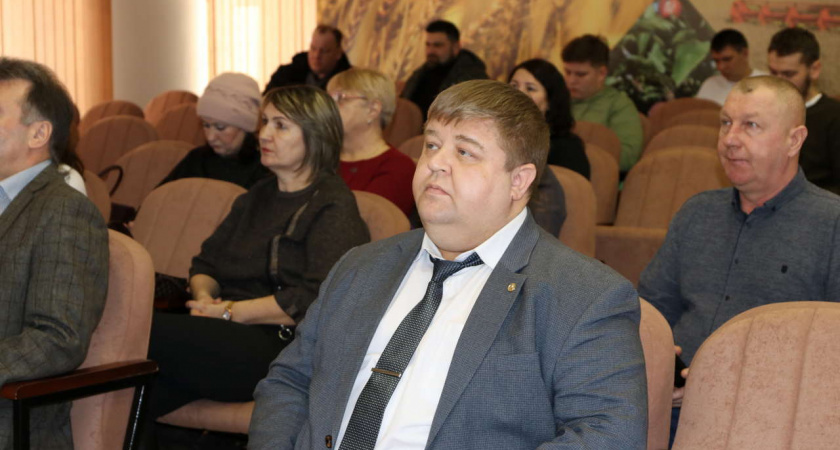 Липецким аграриям рассказали о перспективах развития производства масличных культур в области