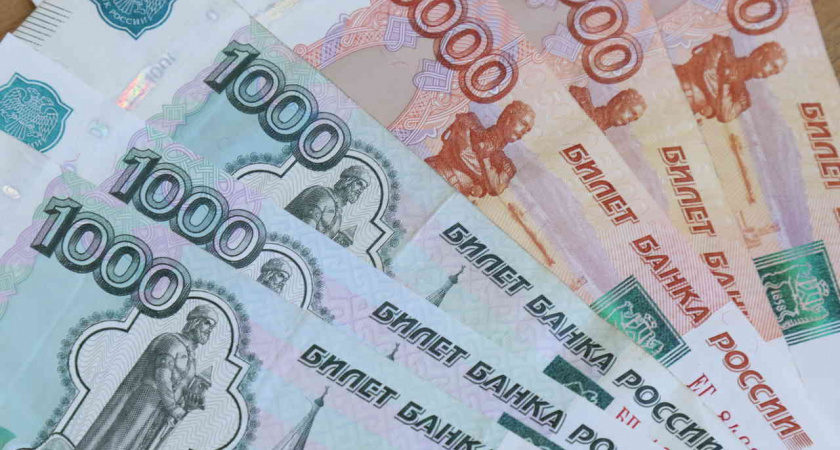 В Липецкой области увеличат зарплату 40 тыс. бюджетников