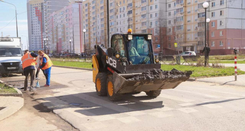 С липецких улиц убрали почти 4 тысячи тонн смета за месяц