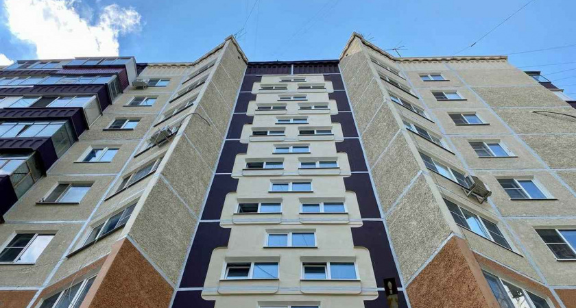 Более 800 тыс. рублей в рассрочку оформили липчане за капремонт