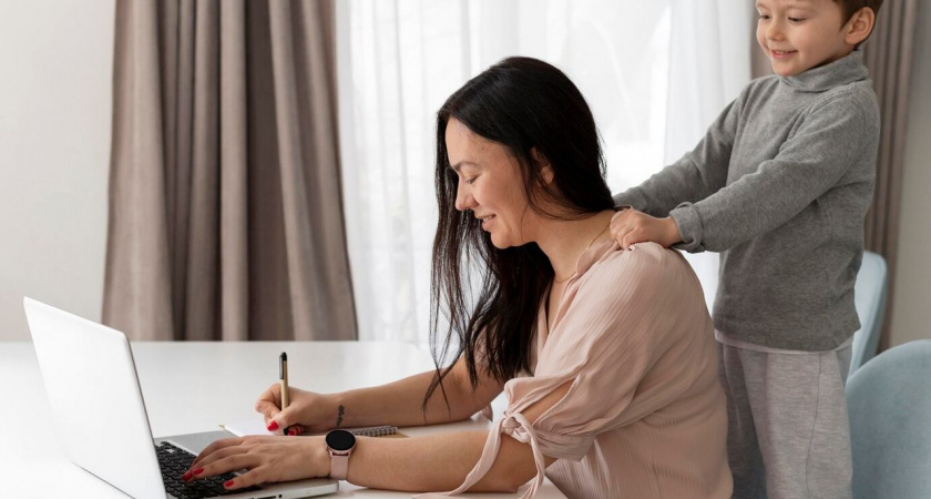 В Липецке 40% родителей страдают из-за нехватки времени на общение с детьми 