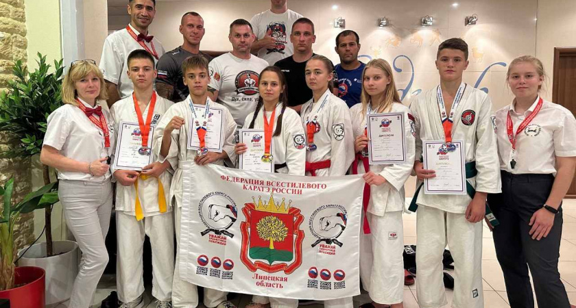 Липецкие каратисты завоевали 11 медалей Всероссийских юношеских Игр боевых искусств
