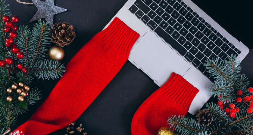 В 70% компаний Липецка есть традиция украшать рабочие места к Новому году