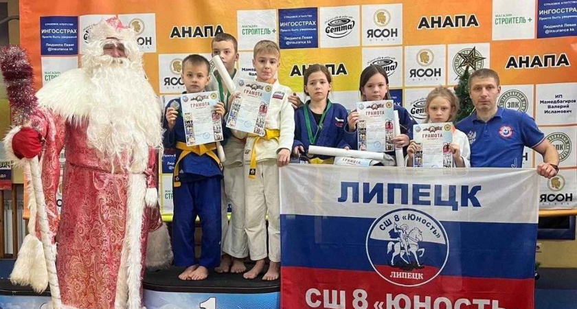 Липчане завоевали медали на межрегиональном турнире по дзюдо 