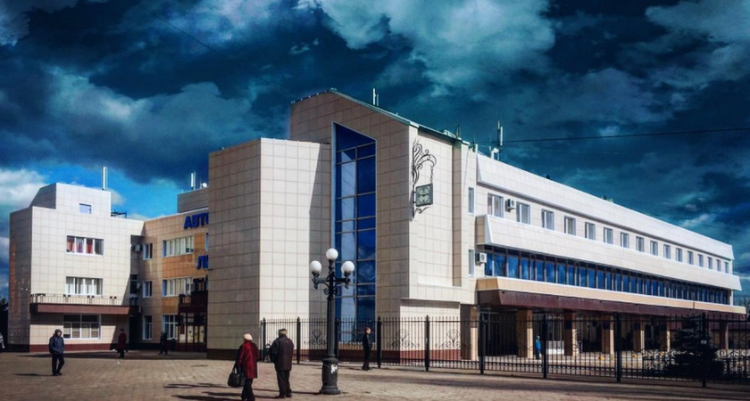 В Липецке пассажиров автовокзала эвакуировали из-за угрозы минирования