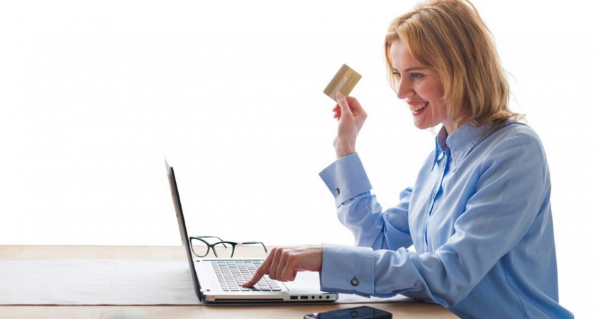 Большинство липчан считают кредиты долговой ямой