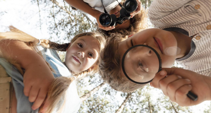 Родители из Липецка рассказали, где их дети проведут летние каникулы в этом году 