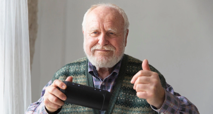 Новая льгота для пенсионеров от 60 лет: как и для чего они могут получить 100 тысяч рублей