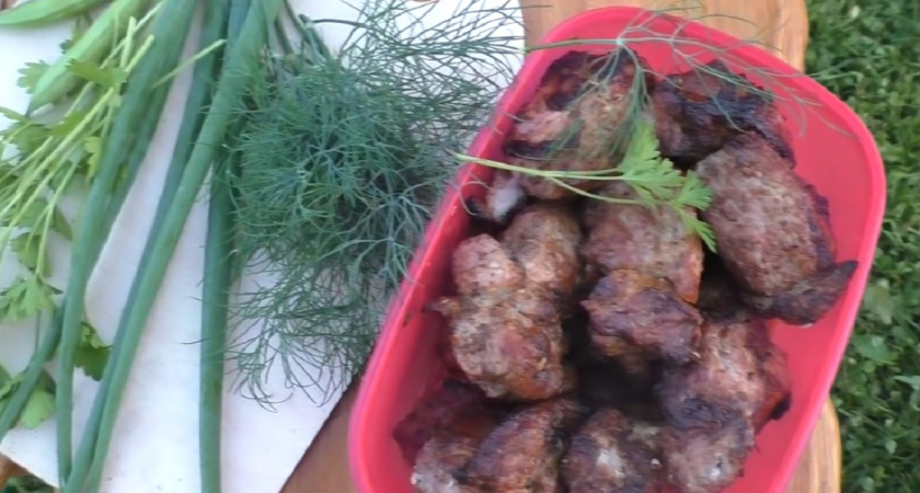 Грузинские секреты идеального шашлыка: готовьте только так, и мясо будет таять во рту