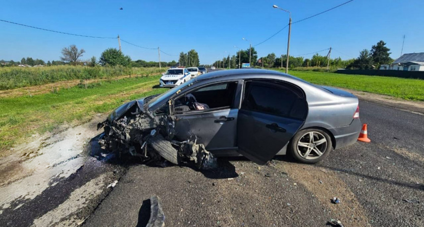 На 68-м километре Липецк-Данков в ДТП с участием автобуса пострадал 59-летний мужчина