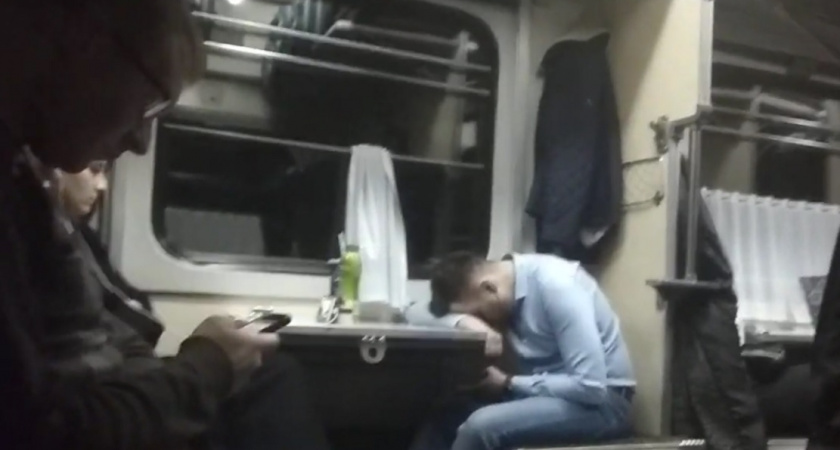 "Что хочу, то и делаю": 7 типов пассажиров в поезде, которых проводники и пассажиры не любят всей душой