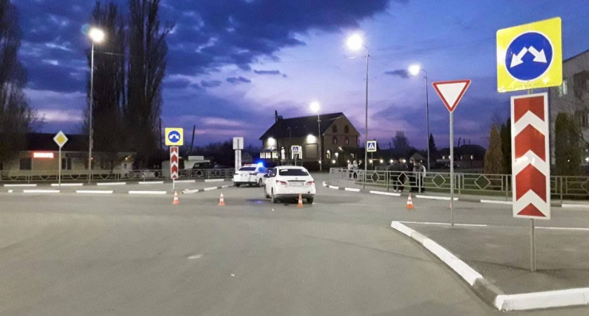 Водитель из Грязей предстанет перед судом за ДТП с мопедом