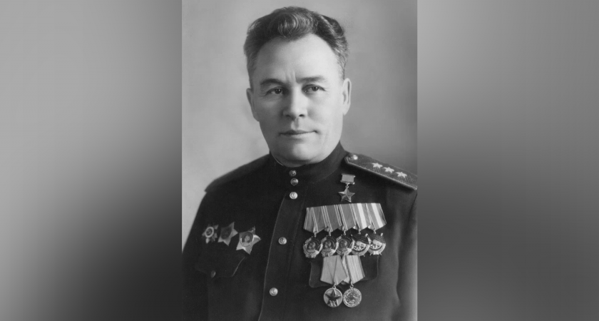 Памятный знак Вершинину установят на площади Космонавтов