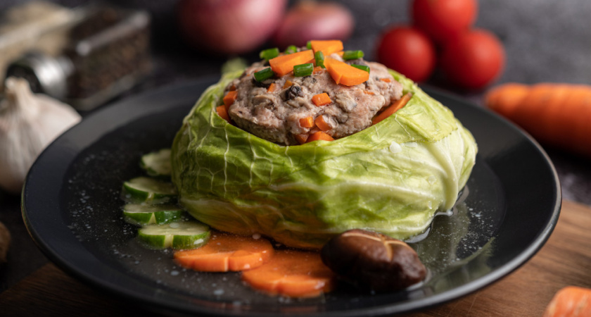 Открыл для себя новый рецепт из фарша и капусты: вкуснее, чем голубцы, и готовить намного проще