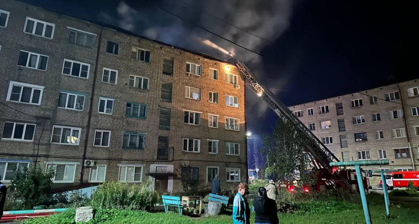 В школе Ельца организовали временное убежище для пострадавших от пожара на Юбилейной
