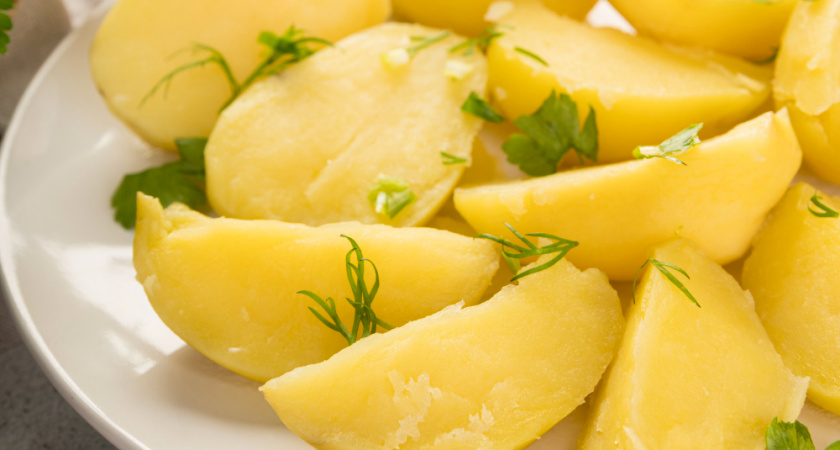 5 ошибок, из-за которых картошка превращается в безвкусную водянистую массу: их совершают многие хозяйки 