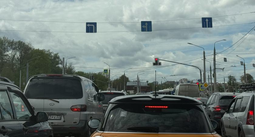 Есть одна деталь в автомобиле, которую меняют в 10 раз чаще, чем нужно. 95% водителей платят за это, даже не подозревая
