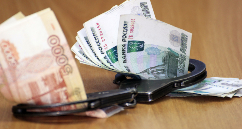 Экс-чиновника в Липецкой области оштрафовали на 175 тыс. за фиктивные договоры