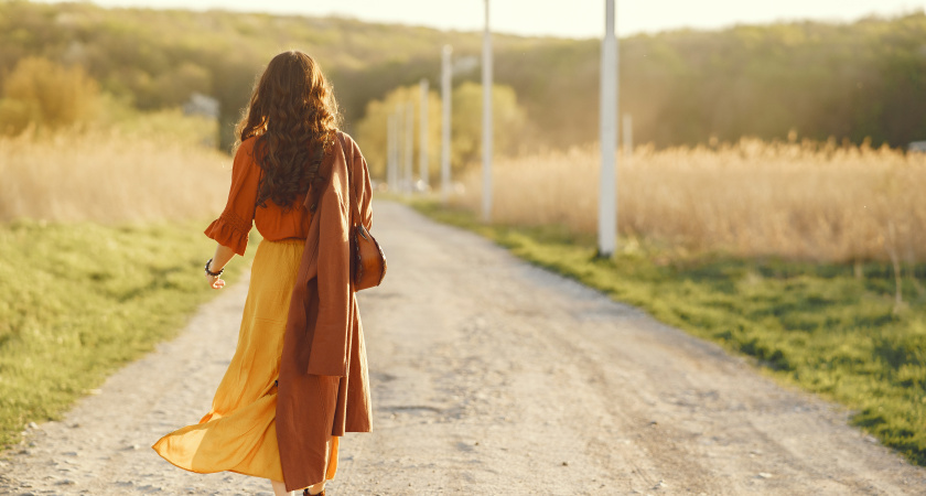 Почему одни женщины легко находят пару, а другие остаются одни? Возможно, дело в имени