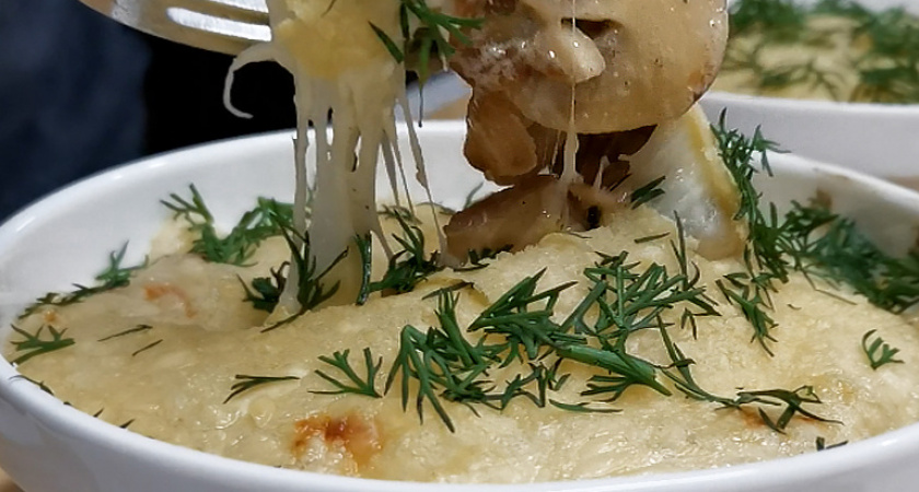 Эта грибная закуска всегда стоит на праздничном столе: времени почти не трачу, а гости умоляют рассказать рецепт