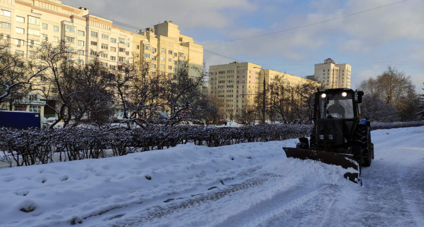 В Липецке подготовили спецтехнику к зимнему сезону