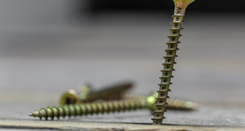 Как вкрутить саморез в край доски без сколов и трещин: 7 способов от старого столяра