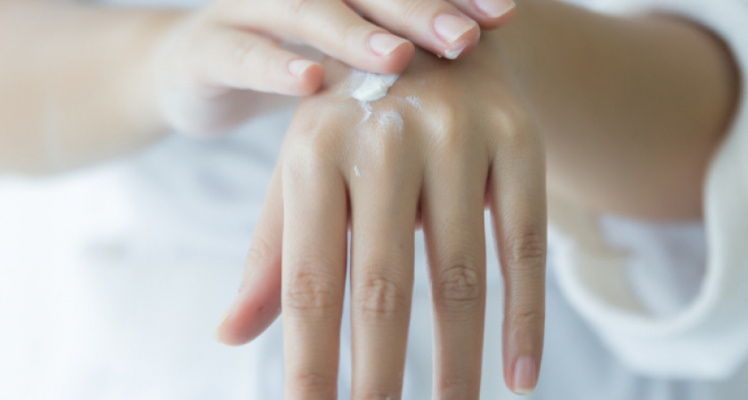 Правильный ночной уход за руками, чтобы выглядеть молодо: работает, пока вы спите