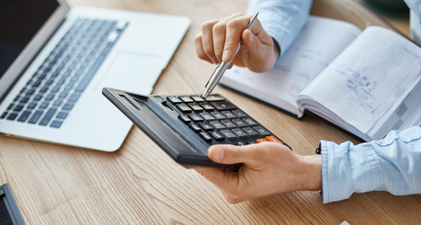 Депутат Шкатов раскрыл дефицит бюджета в 13 миллиардов рублей