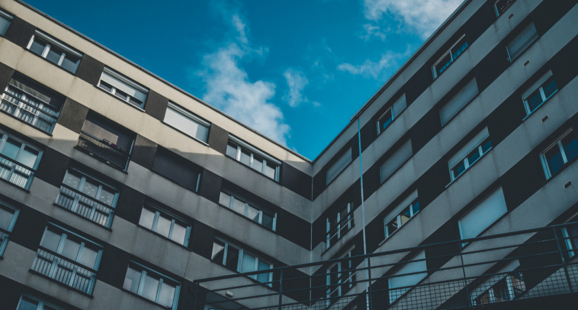 Липецкий театр "Казаки России" получит семь комнат в общежитии на НЛМК