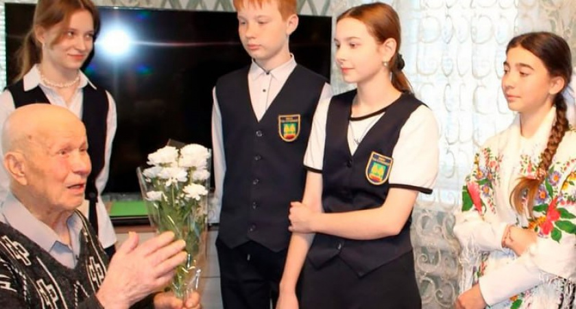 Липецкий ветеран Алексей Щукин отпраздновал 99 лет