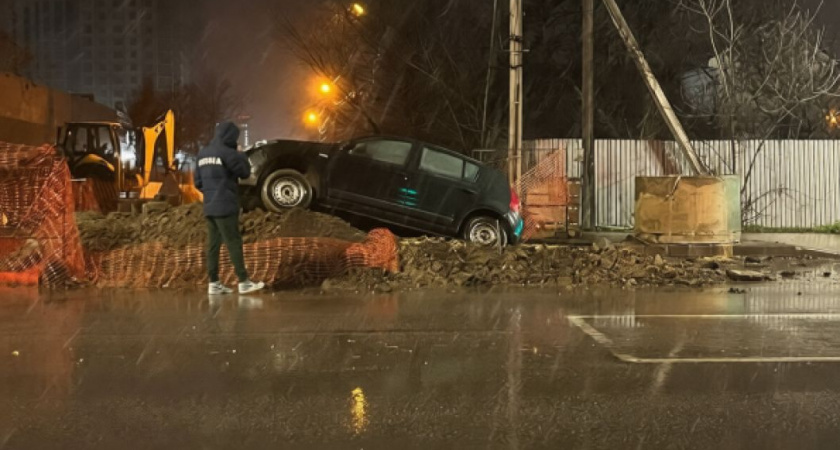 Липецкий водитель «припарковался» на горе грунта
