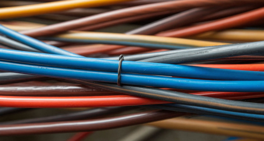 Забудьте о скрутках: способ соединения проводов, который оценят даже электрики