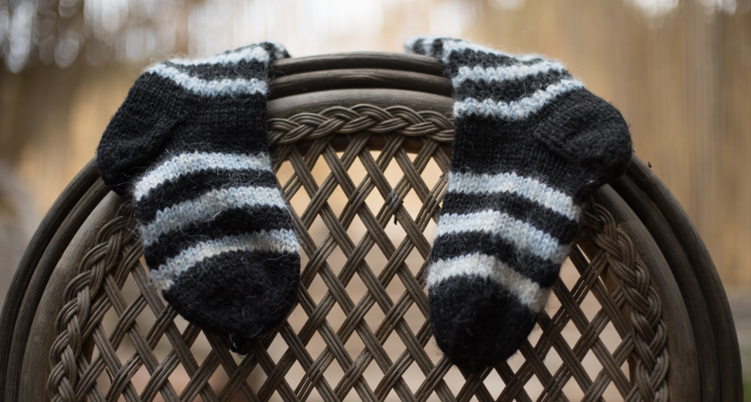 Как старые носки экономят ваши деньги и время на уборке: 5 способов, о которых вы не догадывались