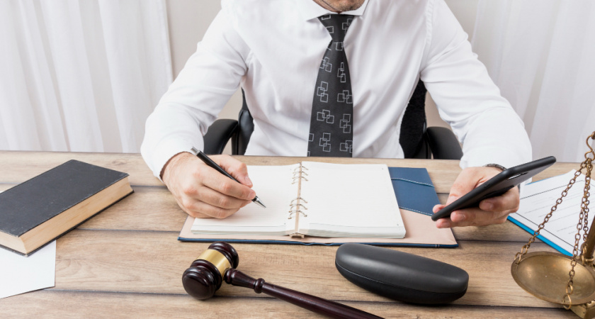 Липецкие энергетики требуют 12,5 миллионов с исторического имения