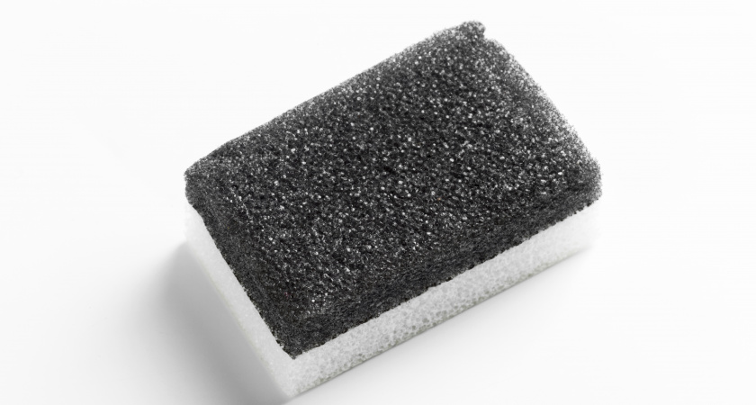 Маленькая губка — большие возможности: нестандартные способы использования металлической мочалки