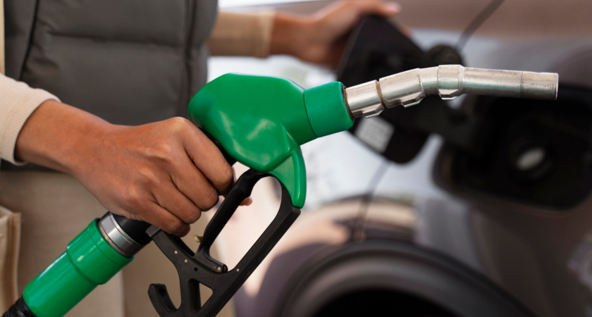 Липецкие заправки снизили цены на бензин и дизель